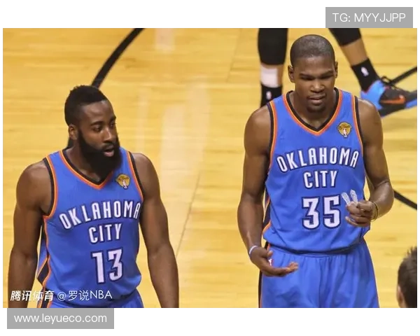 哈登挡拆制造空间提升得分效率，明显拉开与杜兰特差距