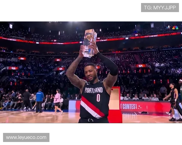 与利拉德相比，布克单打提升回合效率改变得分结构